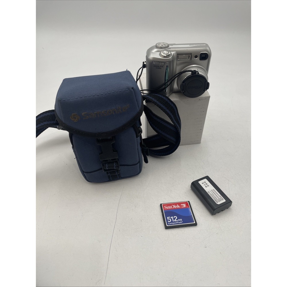 Nikon COOLPIX 4300 4.0MP Digital Camera 3X Zoom+Batterry+Charger+Mem Card+Case